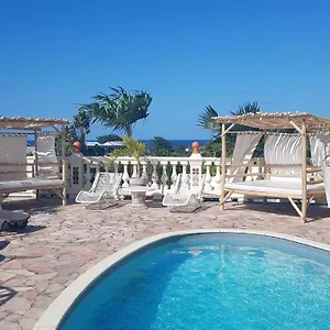  Hébergement de vacances Le Moulin De La Baie Vue